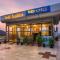 FabHotel Sapphire