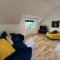 Apple Tree Apartment