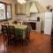 Villa in Lonnano with pool