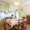 Villa in Lonnano with pool