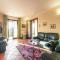 Villa in Lonnano with pool