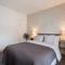 Ashton House - Stylish 2 Bedroom House, Close to Luton Town Center & Airport
