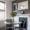 Ashton House - Stylish 2 Bedroom House, Close to Luton Town Center & Airport