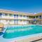 Motel 6 Thornton