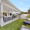Spacious 3 bedroom townhouse with patio and pool