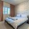 Holiday in Paphos, Prime Location Resort Pools, Jacuzzis, Harbor & 300m to the Beach