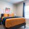 Rock & Roll House, Fiber Internet, ROKU TV, Washer & Dryer, by DT Chickasha & Leg Lamp!