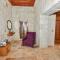 Evanthia Cave Suites