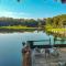 Dock and Kayaks Riverfront Dunnellon Home!