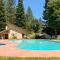 Northshore Lakeview Getaway