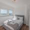 On The Beach Penthouse with Sea View - 3 bedrooms - Roof Terrace - Spa, Sauna, Gym and Pool - Sleeps 6