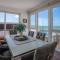 On The Beach Penthouse with Sea View - 3 bedrooms - Roof Terrace - Spa, Sauna, Gym and Pool - Sleeps 6