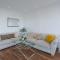 On The Beach Penthouse with Sea View - 3 bedrooms - Roof Terrace - Spa, Sauna, Gym and Pool - Sleeps 6
