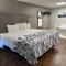 Red Roof Inn & Suites Swansea