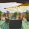 75 Garden INN