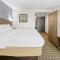 Clarion Inn Cranberry Township