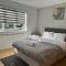 Spacious Luxurious Serviced Accomodation