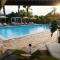 Emesh Boutique Suite