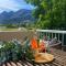 Mountain views oasis