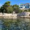 7 Bedroom Amazing Home In Kosljun