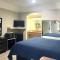 Hotel O Regency Suites Houston - IAH Beltway 8