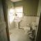 Longford Holiday Red Rose Self Catering Cottage