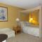 Knights Inn - Park Villa Motel, Midland