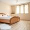 Luxe Stay