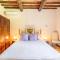 CASALE SANTA CATERINA Jacuzzi and Pool