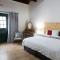Koo Karoo Guest Lodge and Self Catering