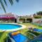 Villa Cau by Villa Plus