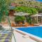 Villa Betelgeuse