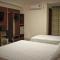 Hotel Saron