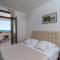 Luxury Rooms Near the Beach3