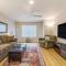 15 Lodge Condo with Hood River Bridge View