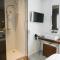 Atypik Hotel - Clichy