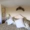 West Wold Farm House B&B