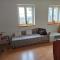 Simple 3-room apartment