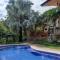 Casa Mimosa Poolside