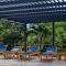 Casa Mimosa Poolside