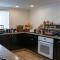 Riverland Inn & Suites