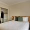 The Phoenix Artesian Spa Resort and Accommodation