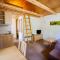 Roosta Holiday Village