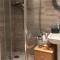 House - Sleeps 2 - Patio - Parking