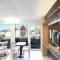 B&B Hôtel Marseille Aéroport Saint-Victoret