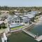 Tecoma 3 - Most Popular Waterfront - Holiday Yamba