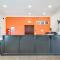 Motel 6-Hinesville, GA