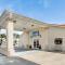 Motel 6-Hinesville, GA