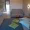 Akrogiali Rooms & Studios