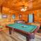 Dog-loving cabin Theater room Gorgeous views